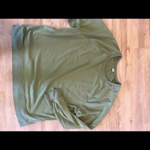 XXL oversized sweatshirt from Old Navy. Olive green color.